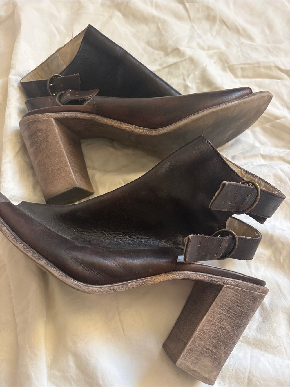 Dark brown bootie heel women shoes, size 38, Used